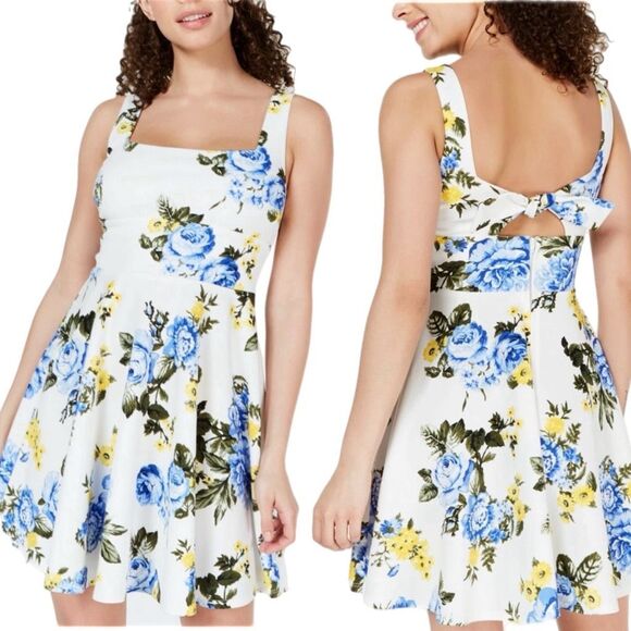 NWT -B Darlin Juniors' Tie-Back Fit & Flare Mini Dress Size 3/4 - Picture 1 of 11